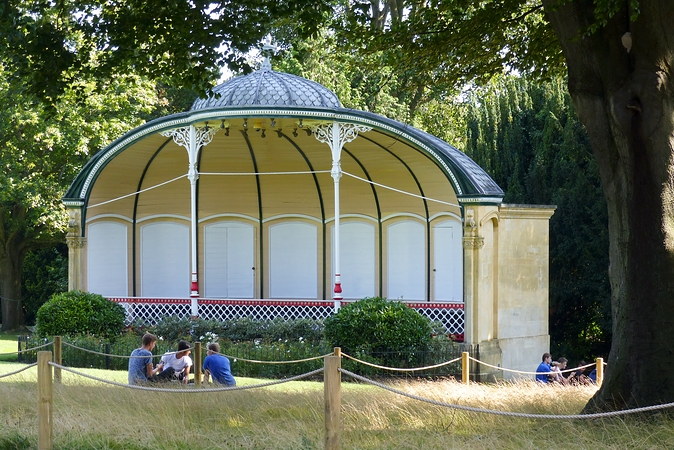 Bath, Music-pavillion in the park